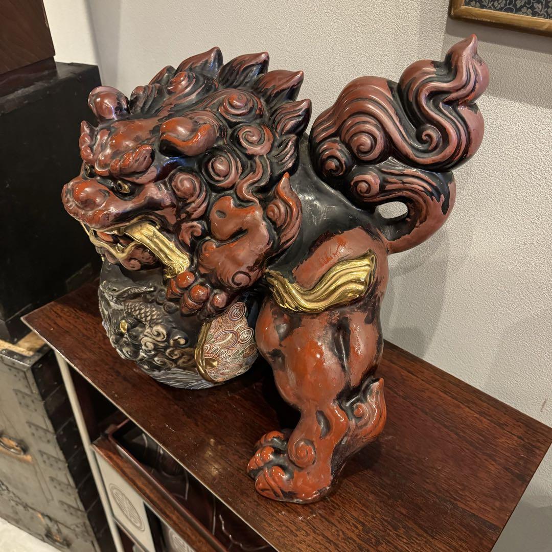 圧巻の風格！須栄義作 大型 金彩 九谷焼 玉乗り獅子 赤獅子 箱無し