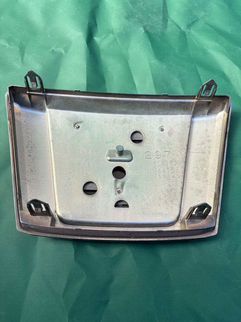 アルファード20後期タイプゴールドエンブレムTOYOTA BRIGHTFACE_UK