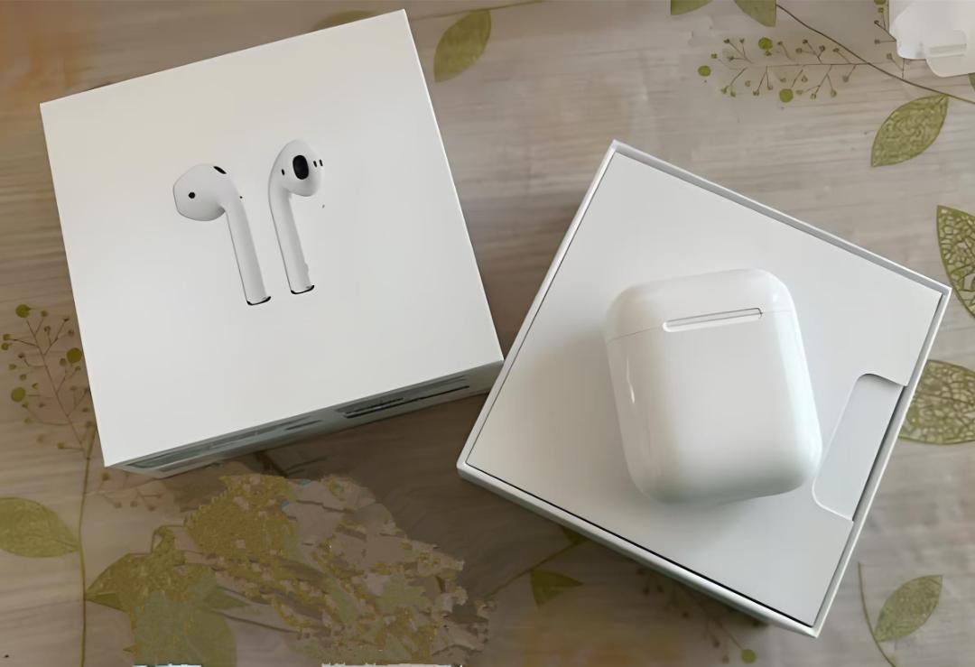 美品 AirPods第2世代