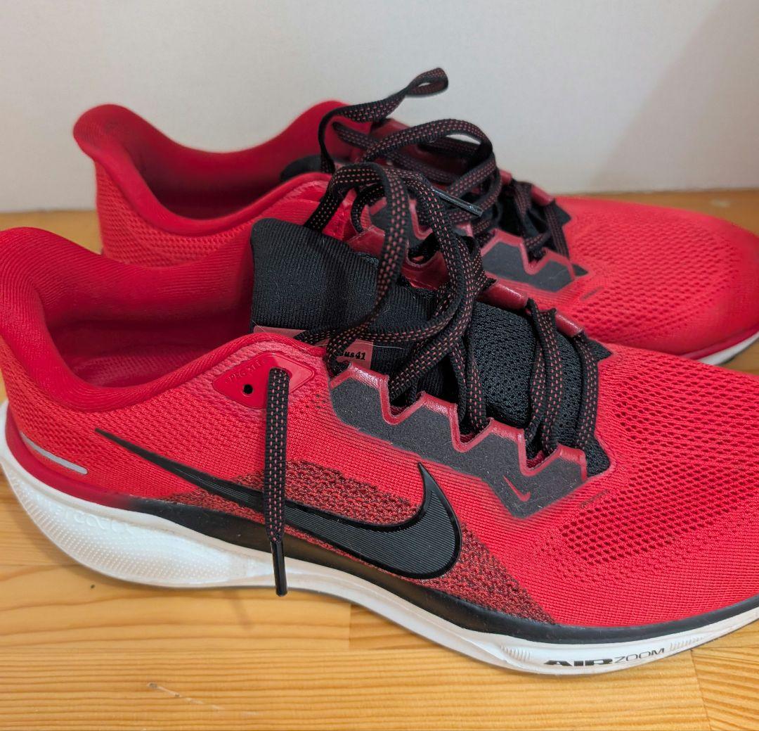 ランニングシューズ レッドNIKE