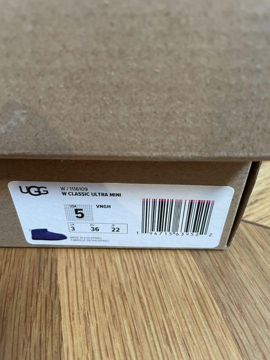 靴 UGG Classic Ultra Mini