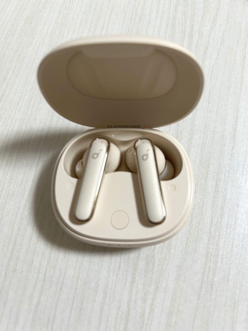 【完品・備品】Anker ワイヤレスイヤホン　Soundcore Life P3