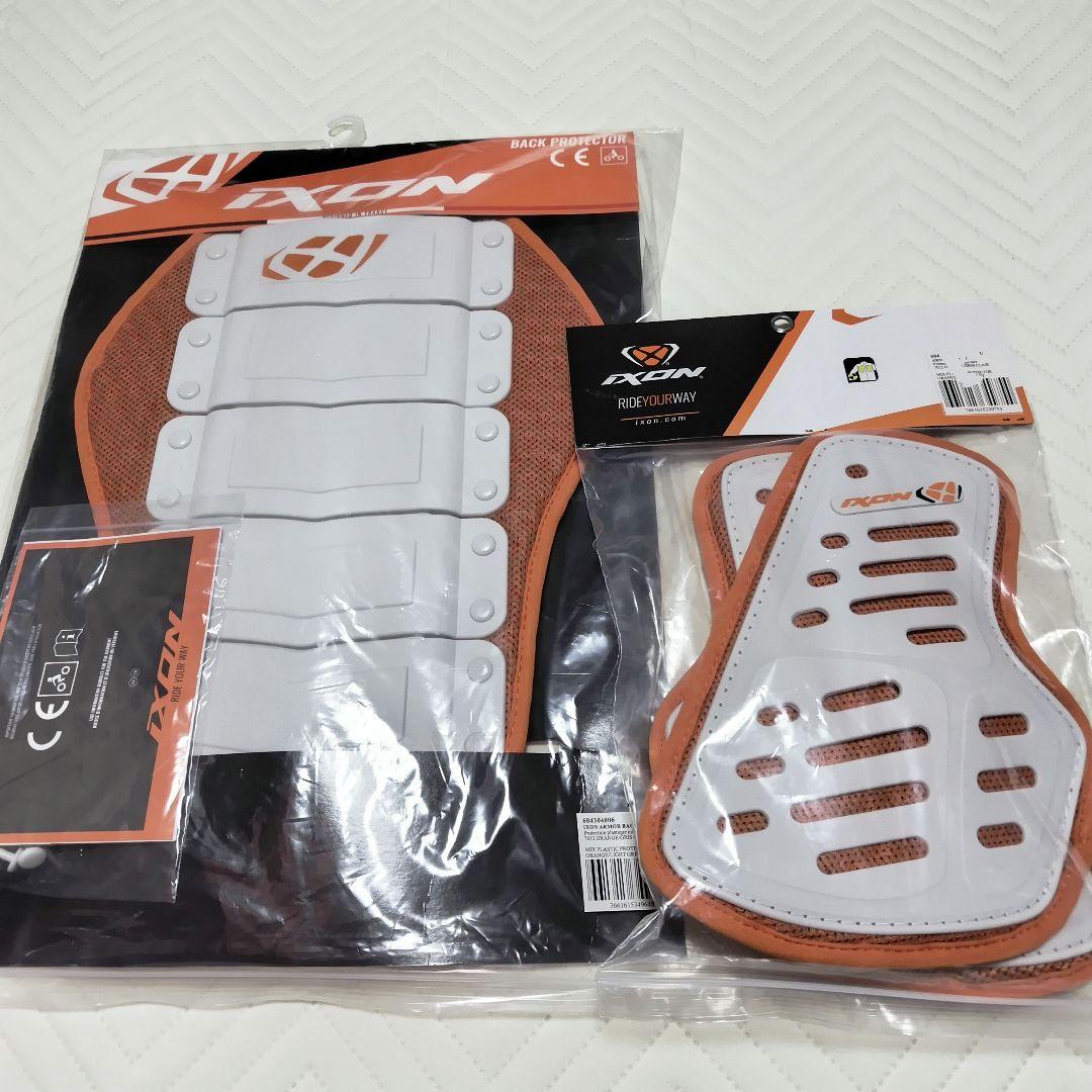 IXON イクソン 純正プロテクター(脊椎、胸部セット売り)セキュリティ・セーフティ