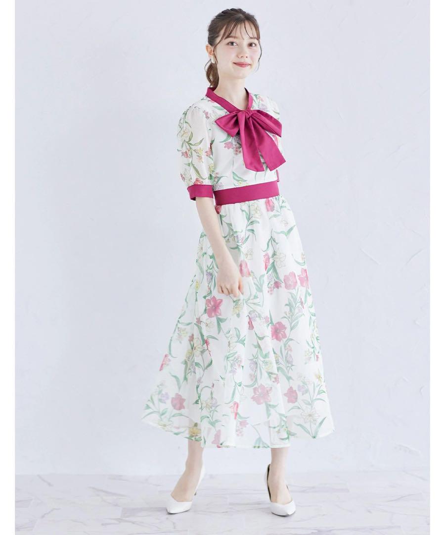 【新品】ボウタイリボン付き配色メッシュフラワープリントワンピース　レッド　トッコ