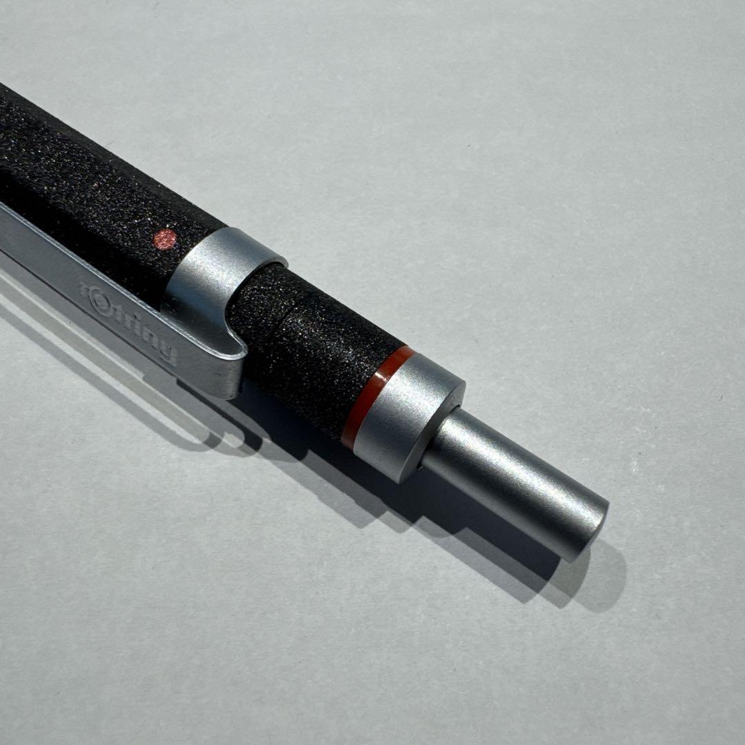 rOtring ニュートン・ラバ トリオペン