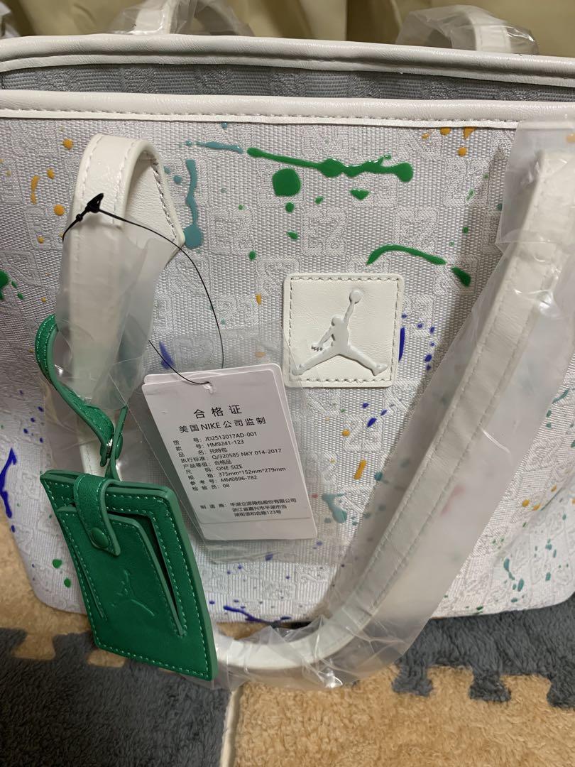 NIKE JORDAN モノグラム トートバッグ 17L