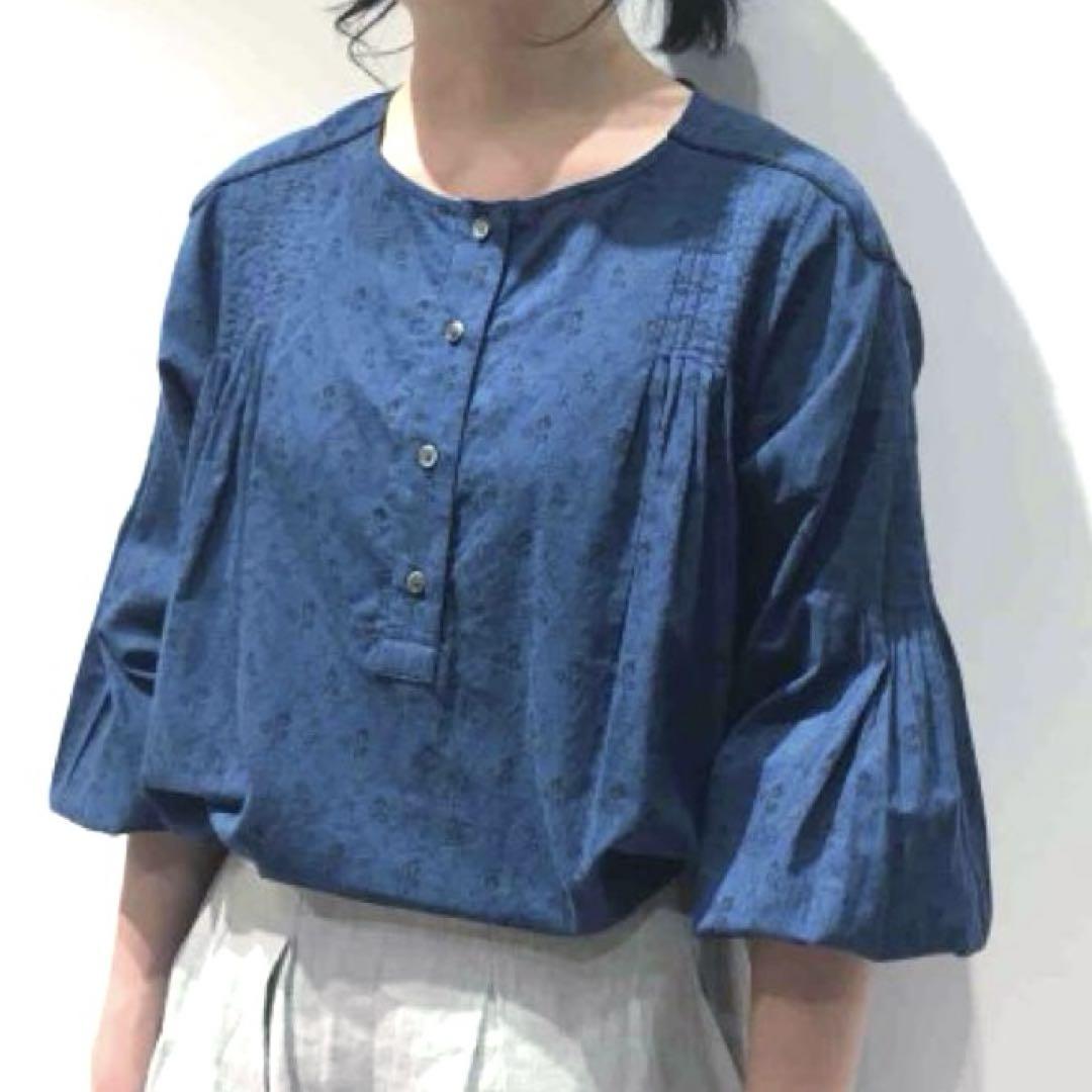 LOISIR インド小花プリントブラウス