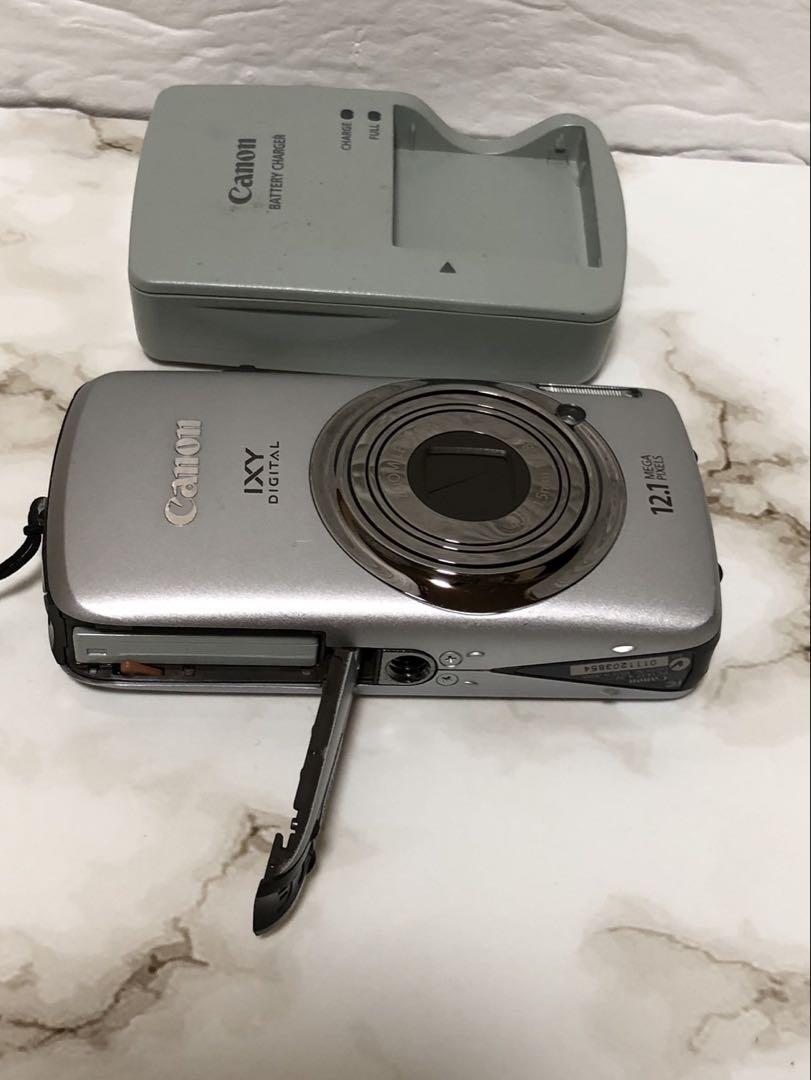 【美品】 Canon IXY DIGITAL 930 IS シルバー コンデジ
