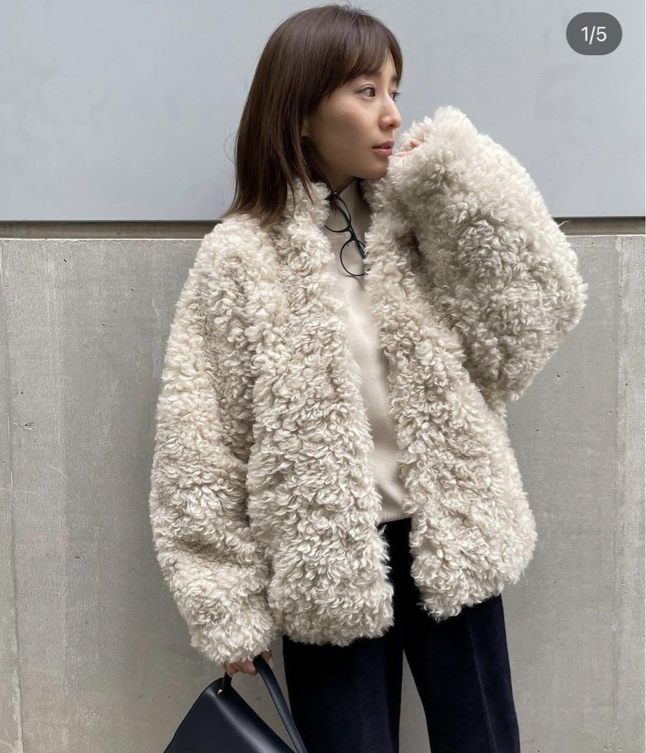 MINAMI TANAKA CLANE CURL FUR SHORT COAT