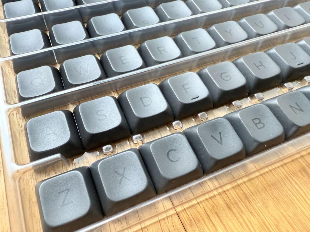 キーボード Keyreative PBS Black on Black