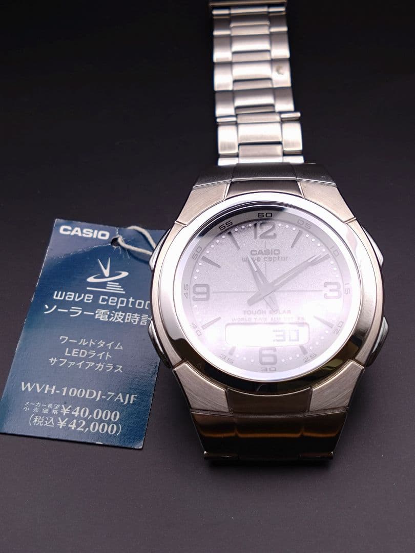 新品!カシオソーラー電波時計!WVH-100DJ-7AJF!4.4万円! 驚きの値段