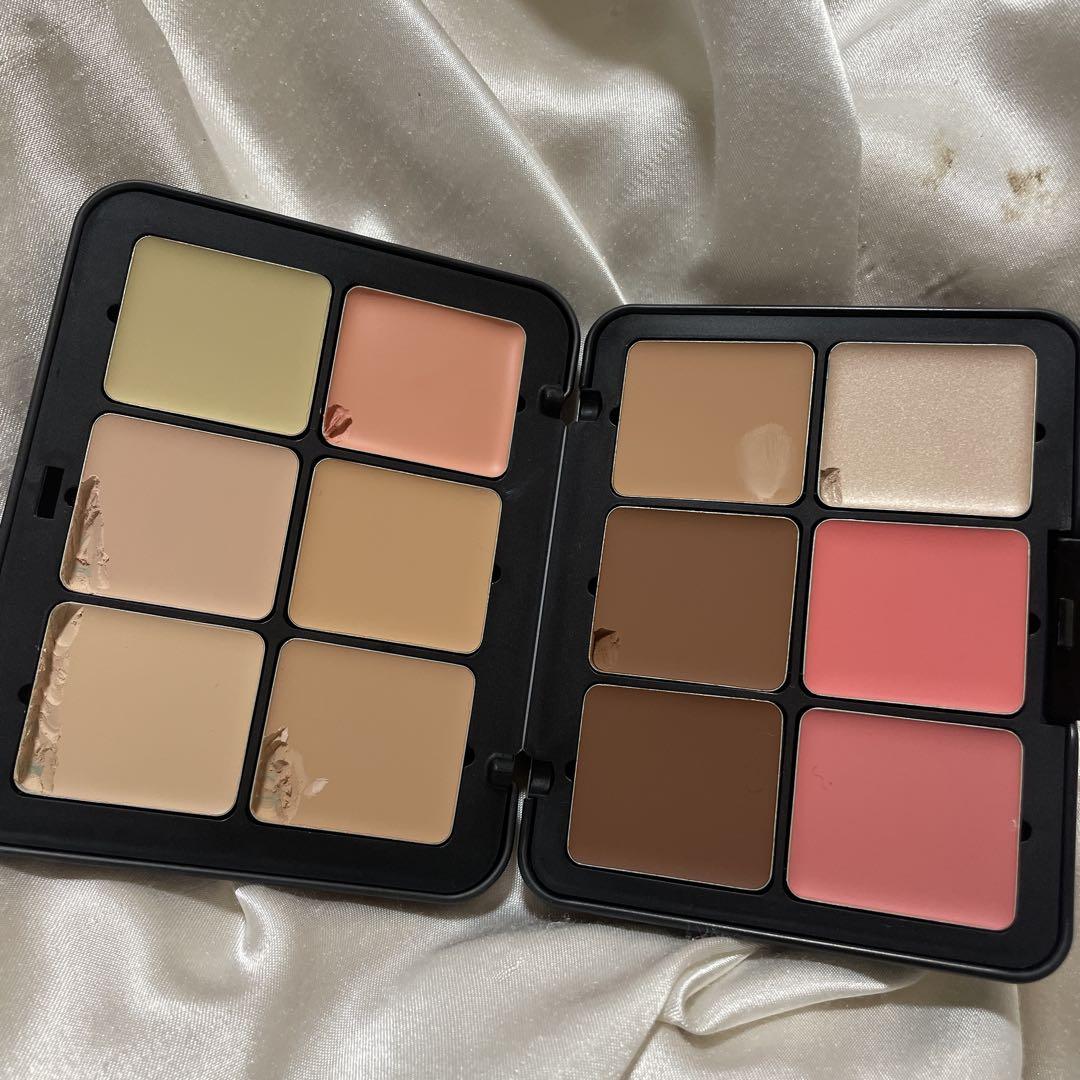 MAKE UP FOR EVER HDスキン オールインワンパレット