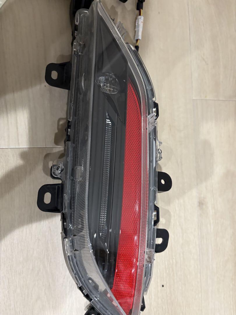 S*O様 LEDMATICS 80 85 ハリアー 純正加工LEDリフレクター