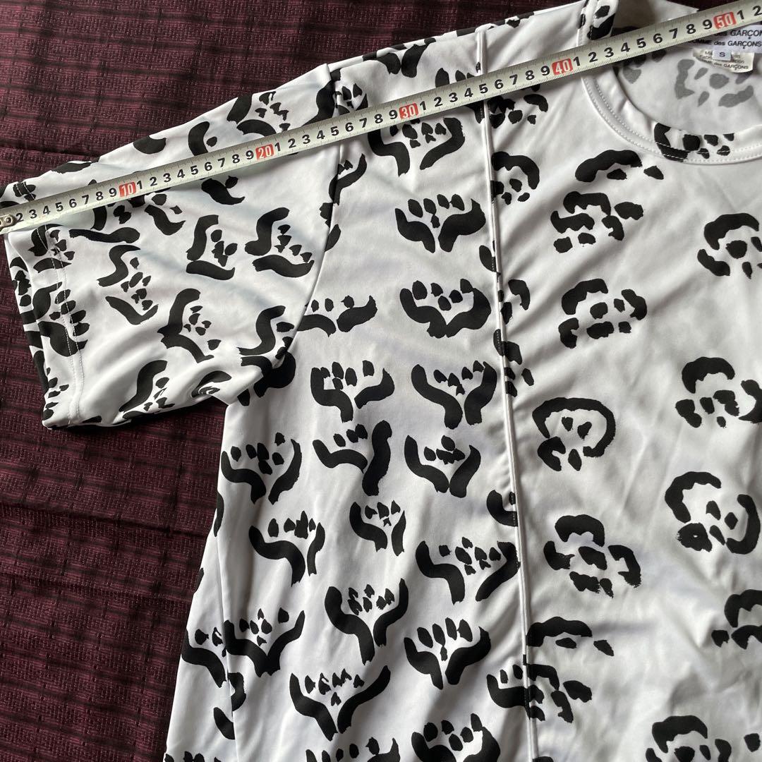 コムコム　アシメトリーTシャツ　未使用 コムコム アシメトリーTシャツ 未使用 - メルカリ
