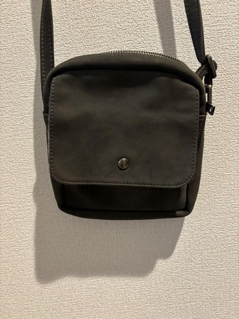 remer loose lamb leather shoulder pouch