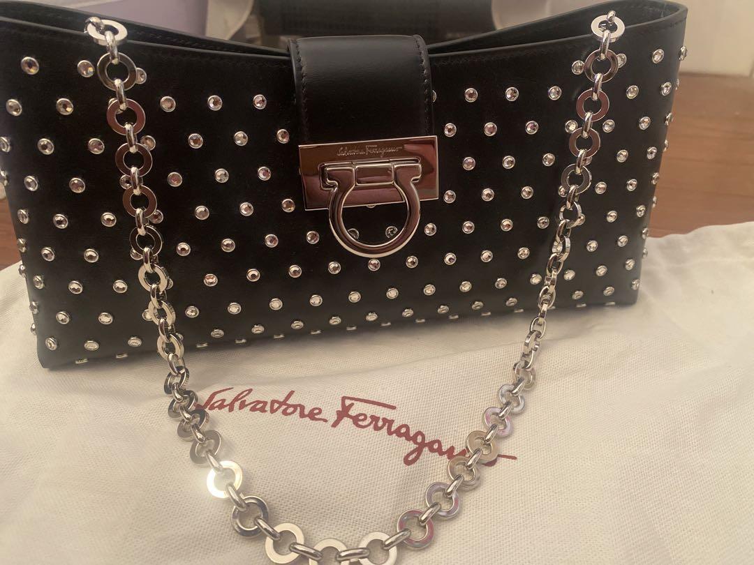 Ferragamo♡チェーンショルダーバッグ