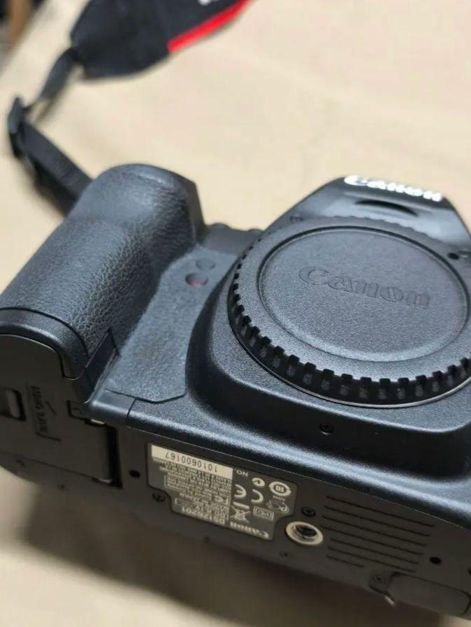 【美品】Canon EOS 5D Mark II デジタル一眼レフ