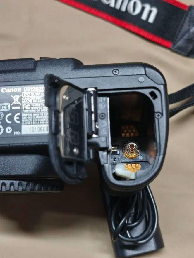 【美品】Canon EOS 5D Mark II デジタル一眼レフ