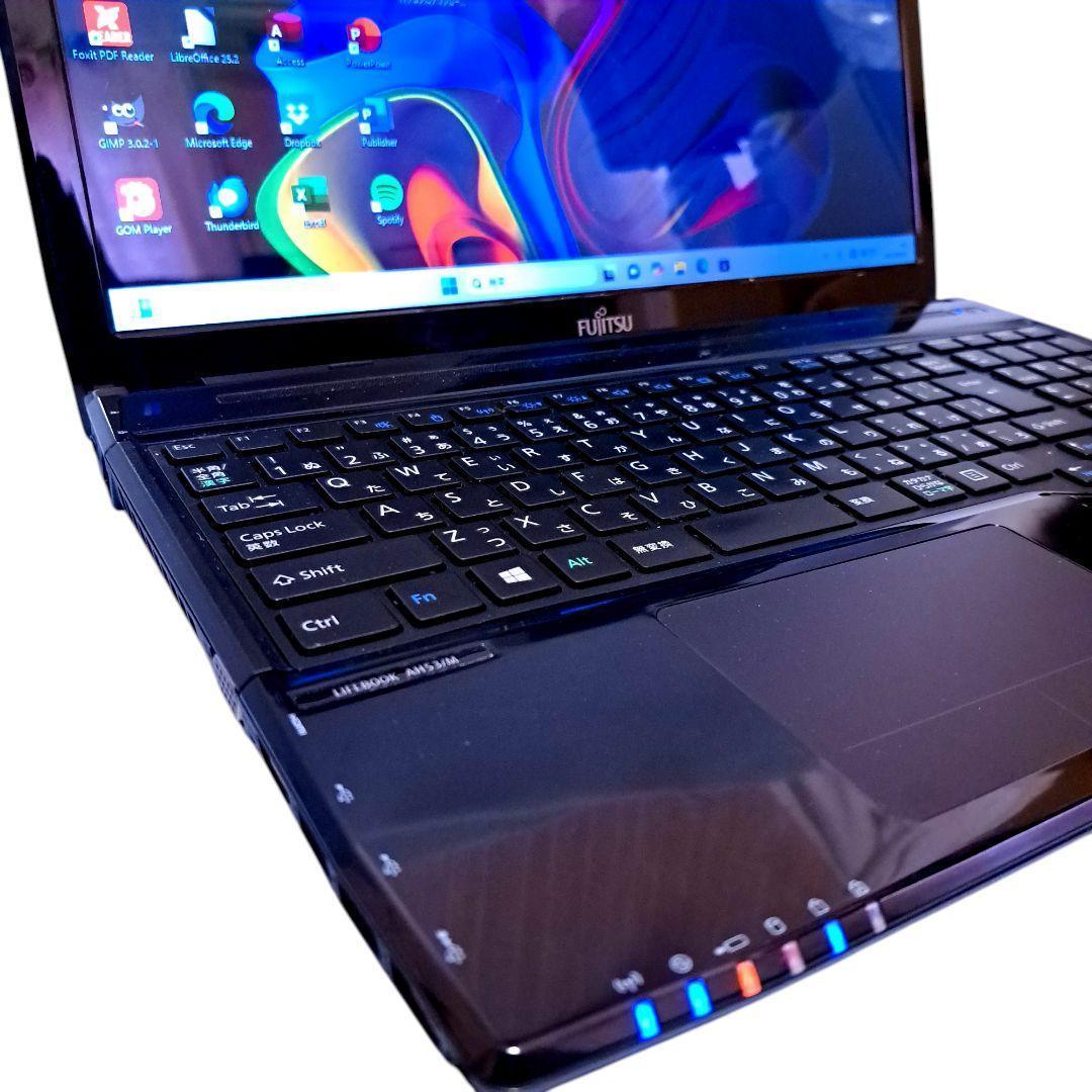 富士通 ノートパソコン 本体 Windows11 オフィス付き i7 16GB