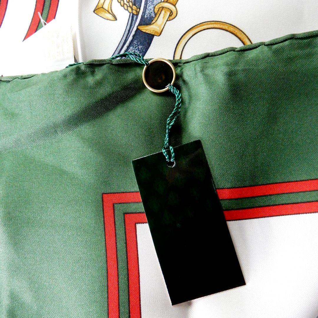 新品未使用！GUCCI　スカーフ　GG　シルク　グリーン