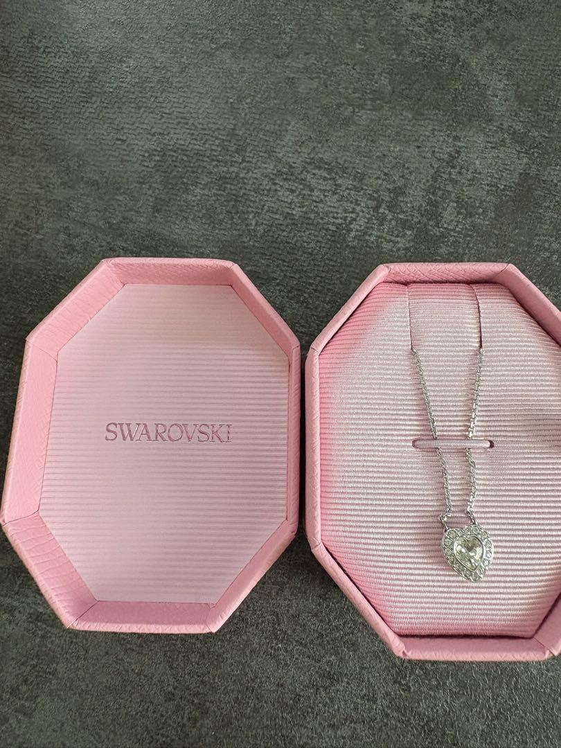 スワロフスキー　アリアナグランデ ネックレス　swarovski