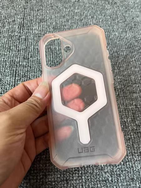UAG ハイブリッドケース クリア/ピンク