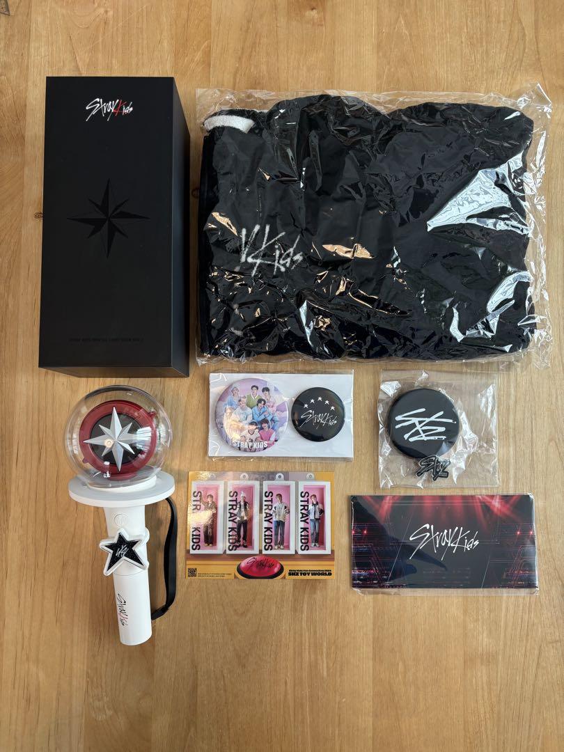 StrayKids アプグレセット Stray Kids アプグレセット 5/10-11 未開封 アイドル