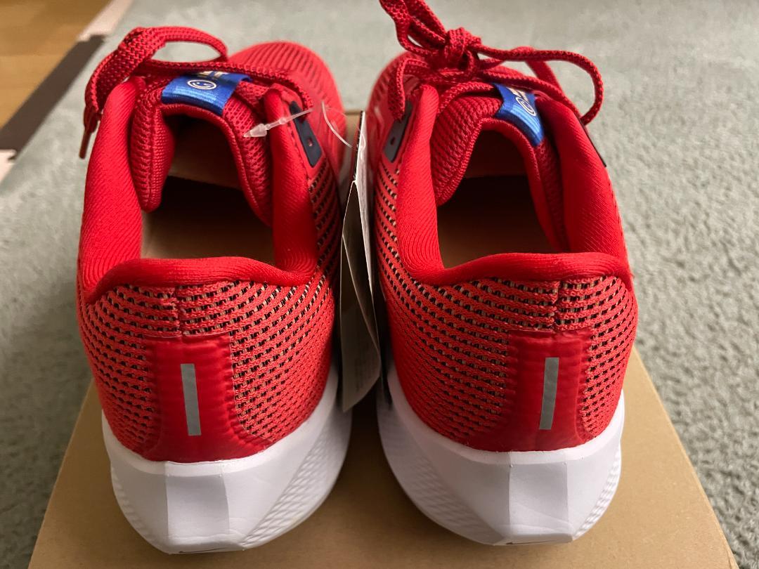 ナイキ NIKE