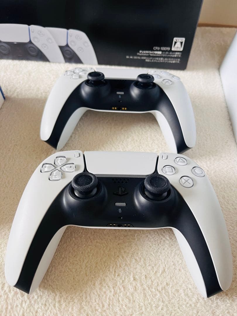 PS5 Slim デジタルエディション 本体 コントローラースタンドSONY YUZUMIYA_COM