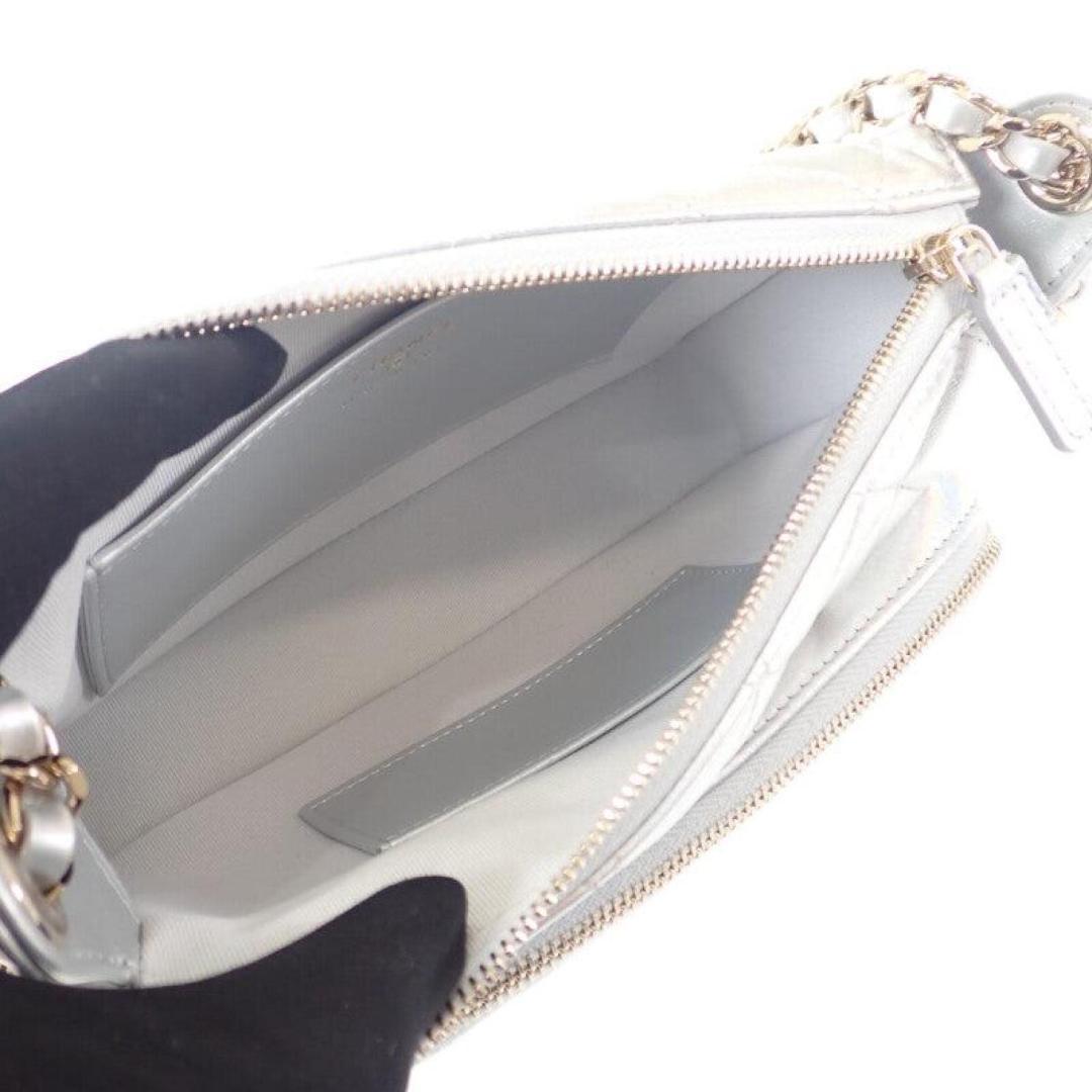 流行りのシルバーカラー【CHANEL】チェーンクラッチバッグ