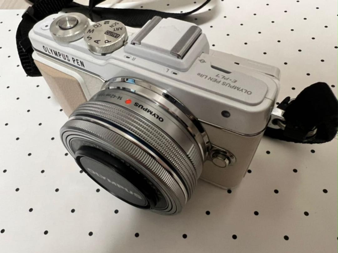 お得送料無料 Douraku様専用 OLYMPUS PEN Lite E-PL7 ホワイト GBtam-m73440976972 お得特価