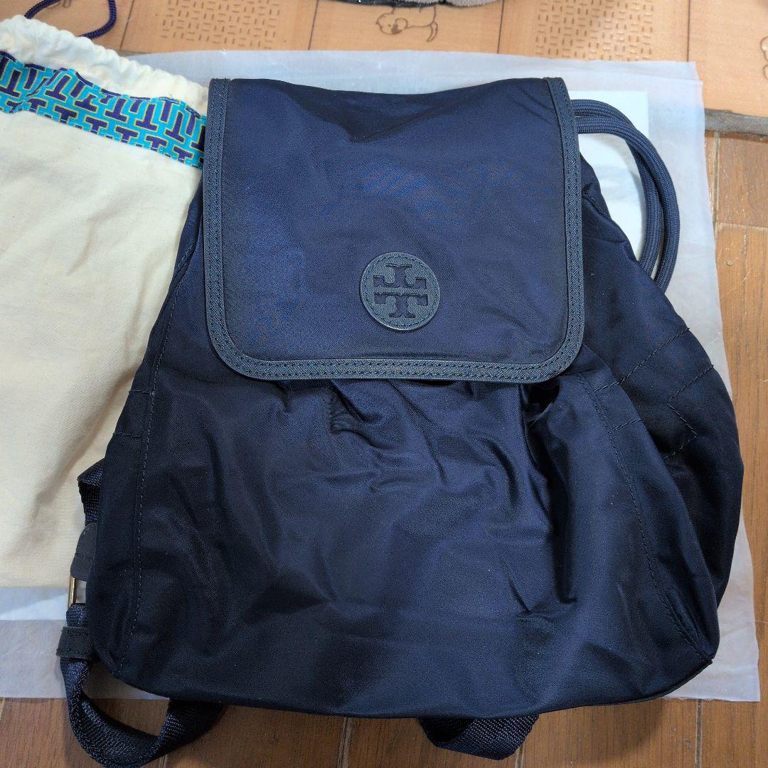 Tory Burch ブラックバックパック