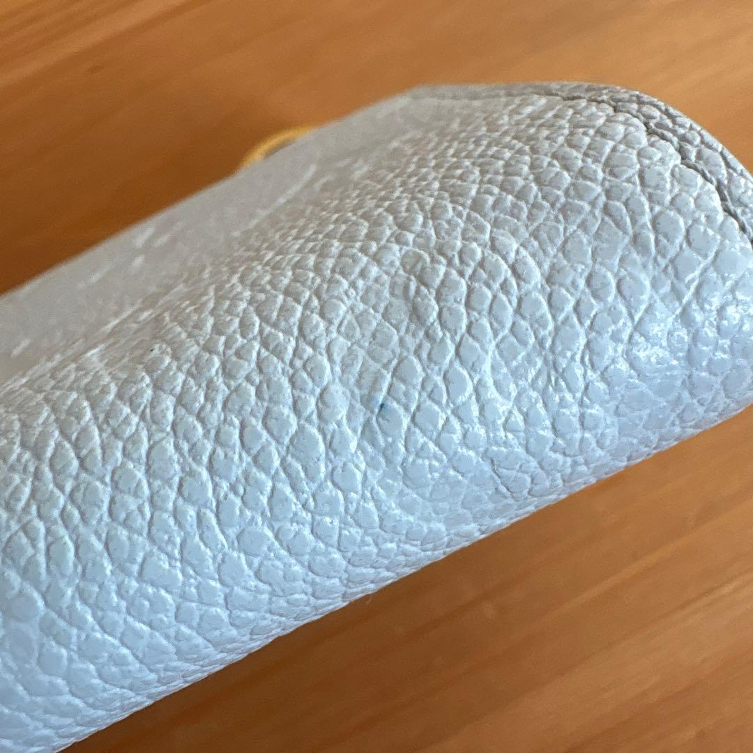 LOUIS VUITTON ライトブルー 二つ折り財布 LOUIS VUITTON ライトブルー 二つ折り財布