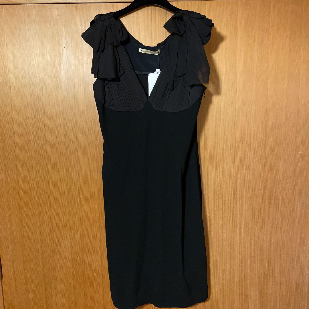 バレンシアガBALENCIAGAワンピース☆リトルブラックドレス☆サイズ40