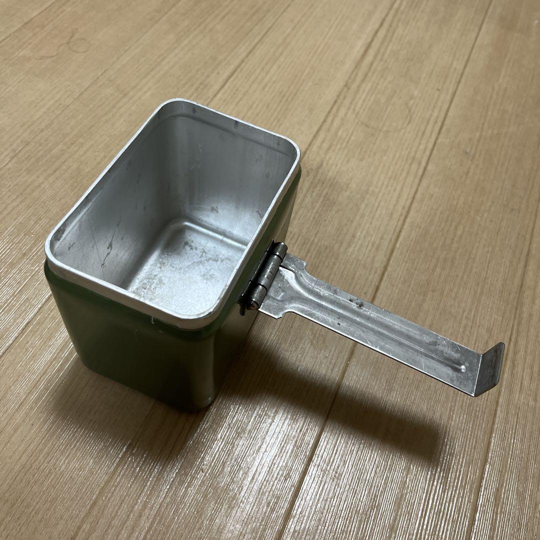 旧ユーゴスラビア軍　メスキット　カトラリーフルセット　軍放出品