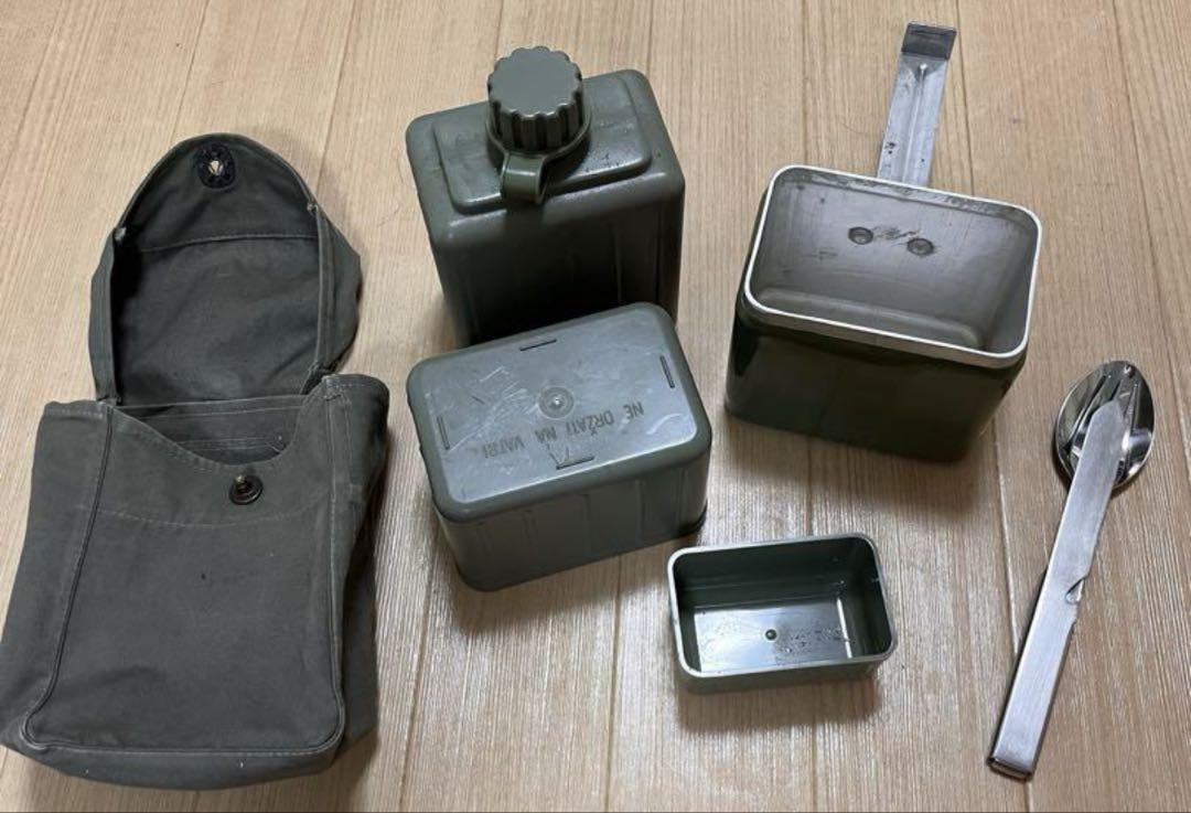 旧ユーゴスラビア軍　メスキット　カトラリーフルセット　軍放出品