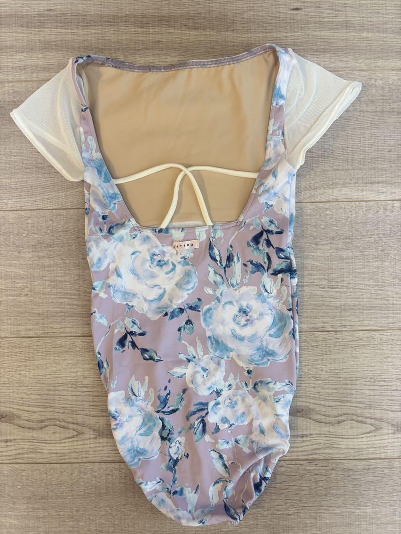 【美品】stina 花柄 バレエレオタード Jr.M（140.150） stina ブルー花柄 バレエレオタード ジュニア M 140〜150