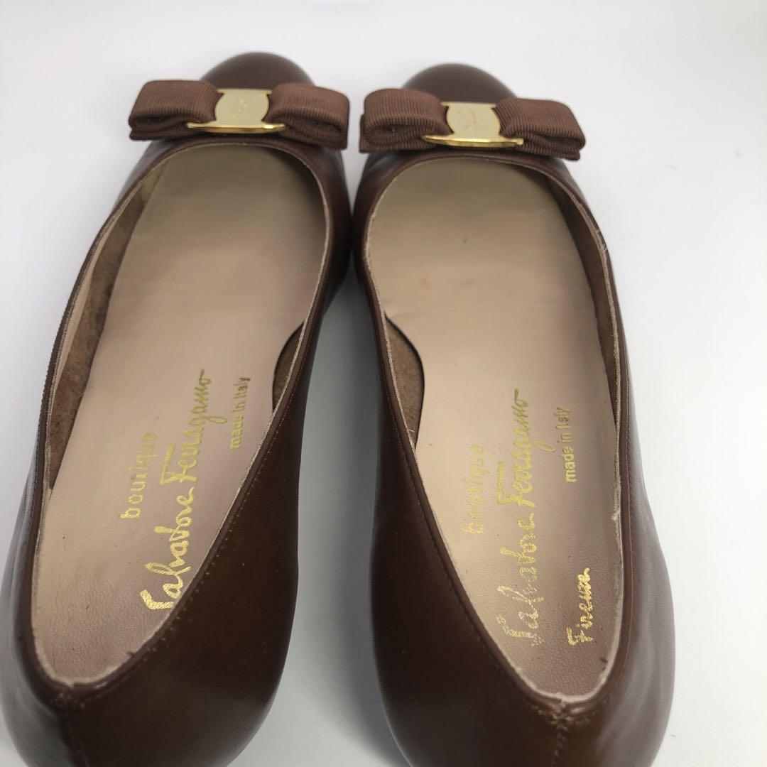 【美品】フェラガモ ブラウン ヴァラ リボン パンプス
