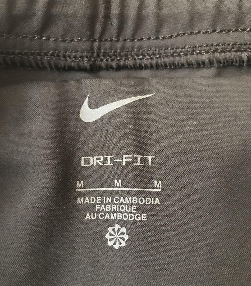 NIKE ナイキ Dri Fit トレーニングパンツ　ランニングパンツ
