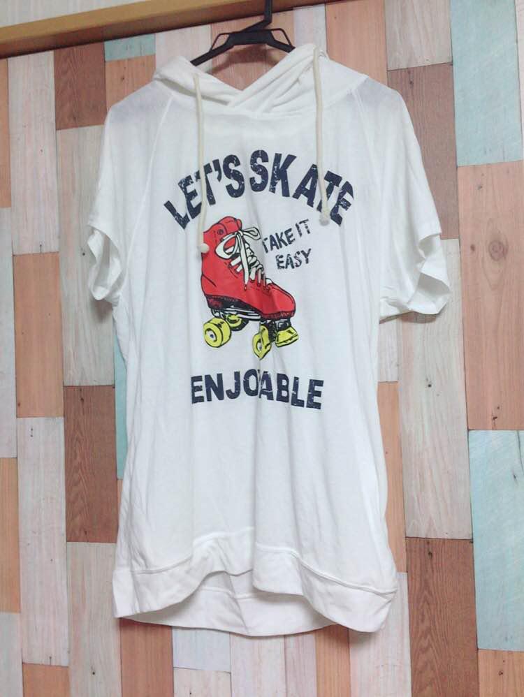 メルカリ 白 パーカー風tシャツ Tシャツ カットソー 半袖 袖なし 600 中古や未使用のフリマ メルカリ 白 パーカー風tシャツ Tシャツ カットソー 半袖 袖なし 600 中古や未使用のフリマ