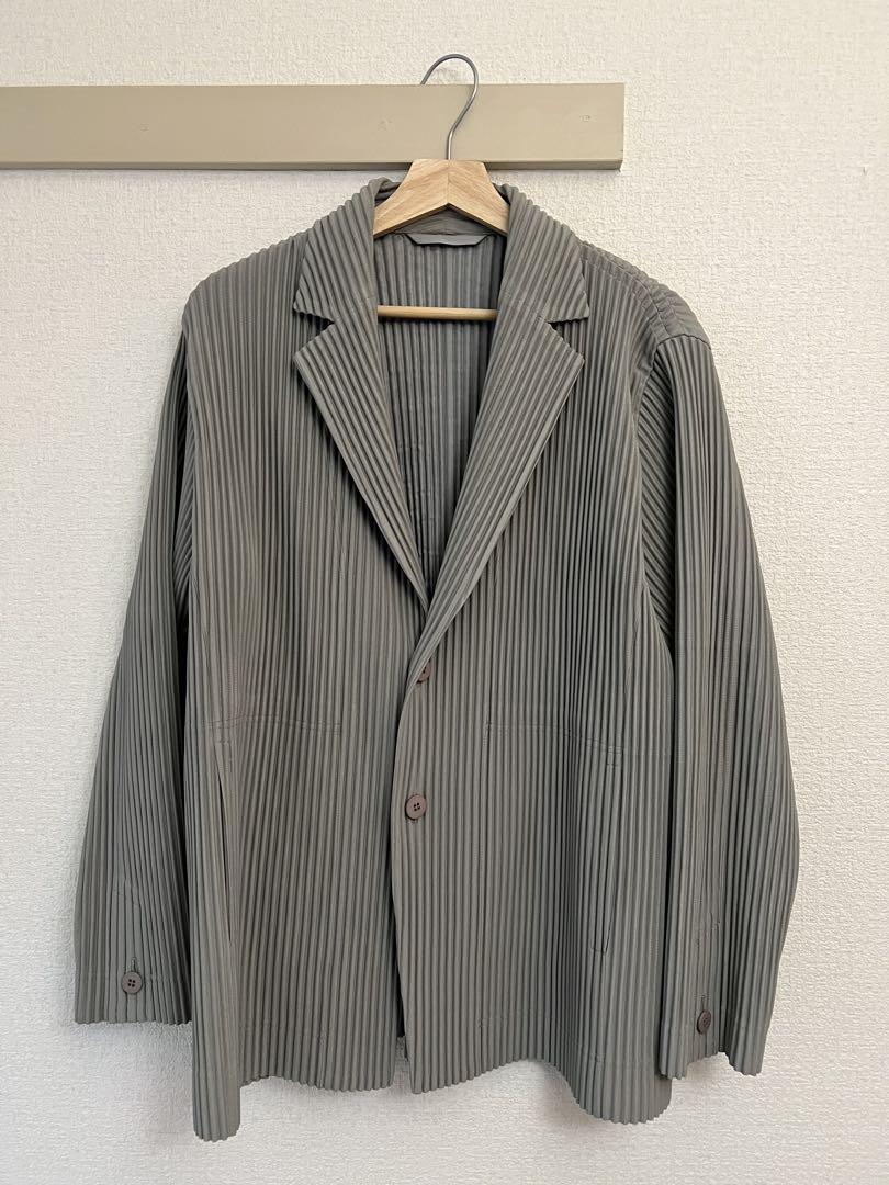 HOMME PLISSÉ ISSEY MIYAKE BASICS 2
