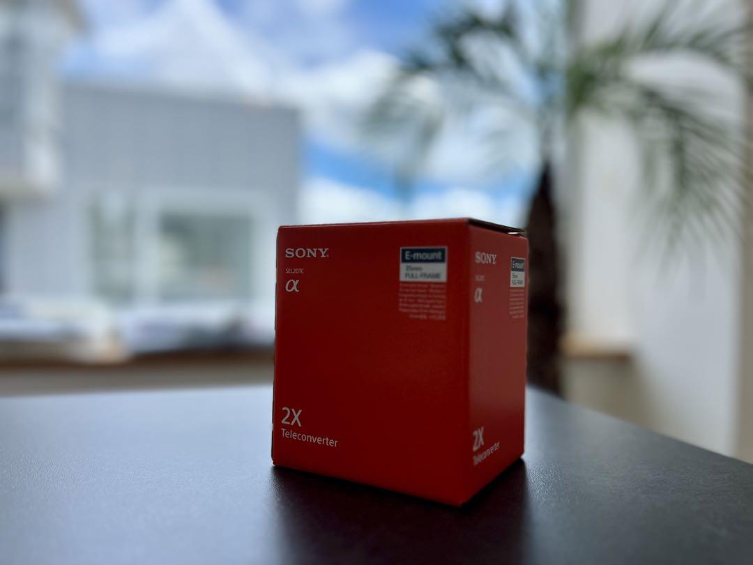 SONY SEL20TC