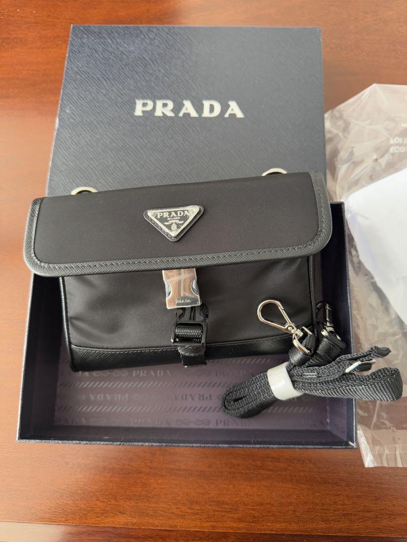 PRADA スマホポーチ　ショルダーバッグ ブラック プラダ PRADA スマホケース スマホショルダー スマホポーチ