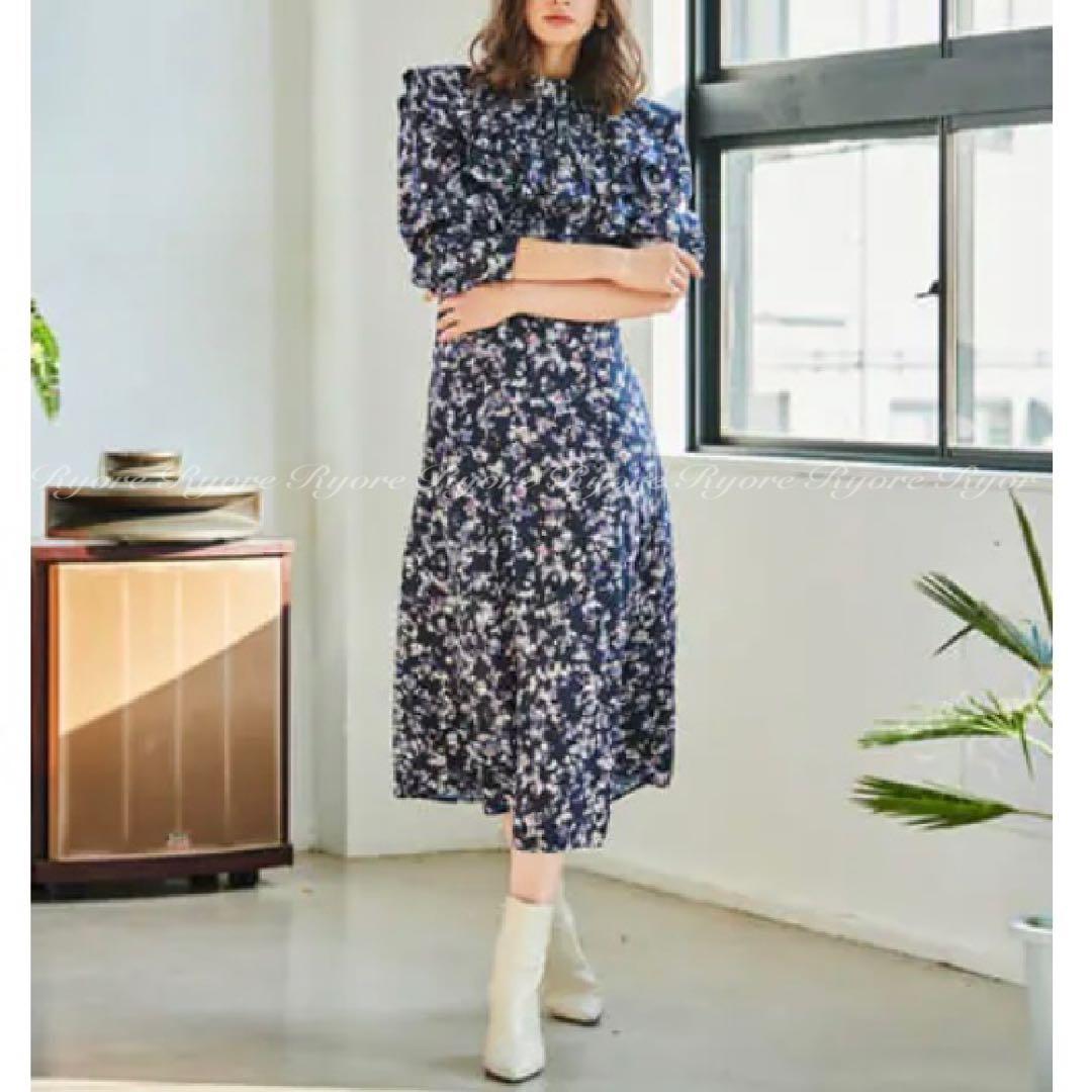 値下げ❇️【極美品】And Couture フラワーフリルネックワンピース フレア