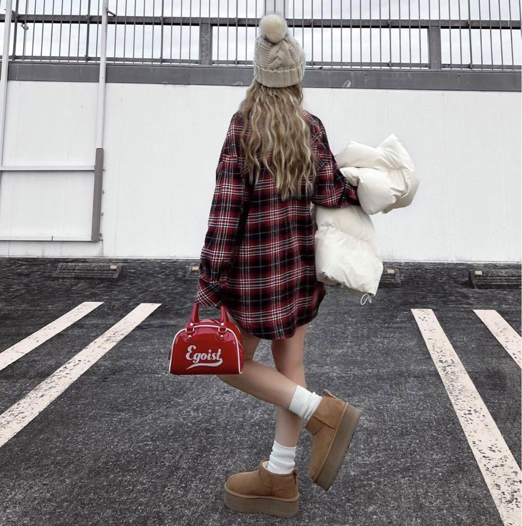 UGG CLASSIC ULTRA MINI PLATFORM - メルカリ