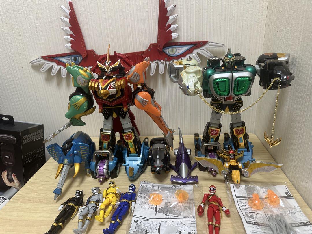 最終価格ミニプラ　クリア　超トッキュウオー　9箱セット ミニプラ 烈車合体EX 超トッキュウオー レインボークリア
