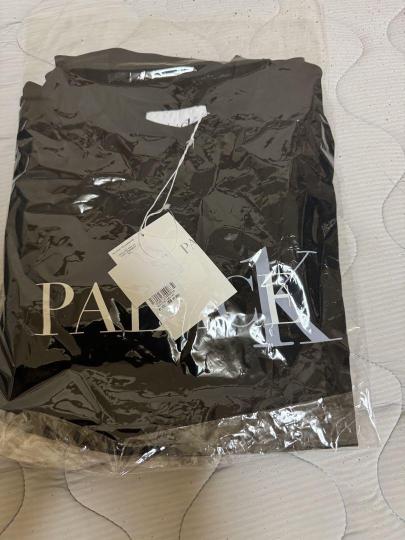 新品パレス×カルバンクラインCK1 コラボＴシャツ 新品Tシャツカルバンクライン