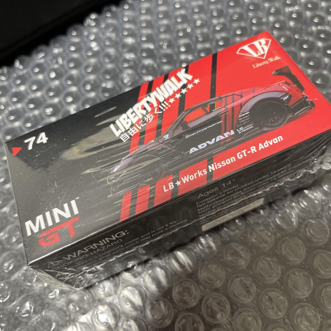 レア希少未開封品★MINI GT リバティーウォーク　ADVANアドバンGT-R
