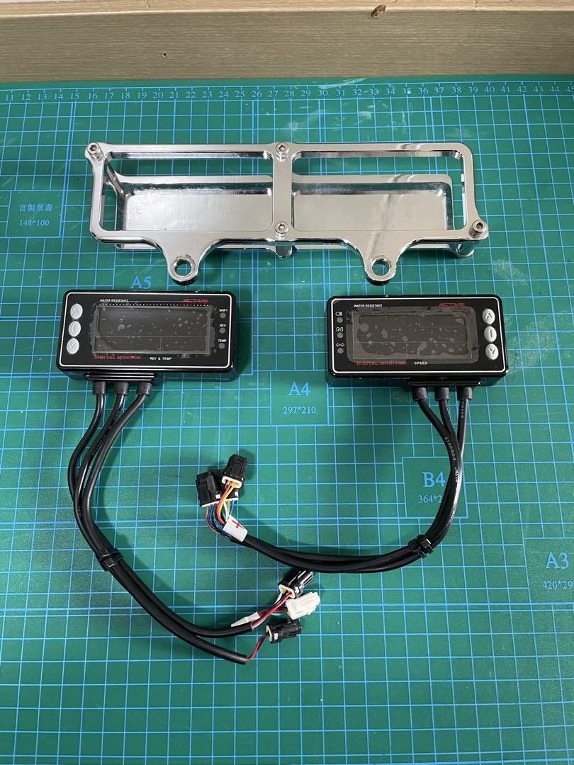 絶版 ACTIVE V3 モニター　スピード＆テンプ＆ステー付