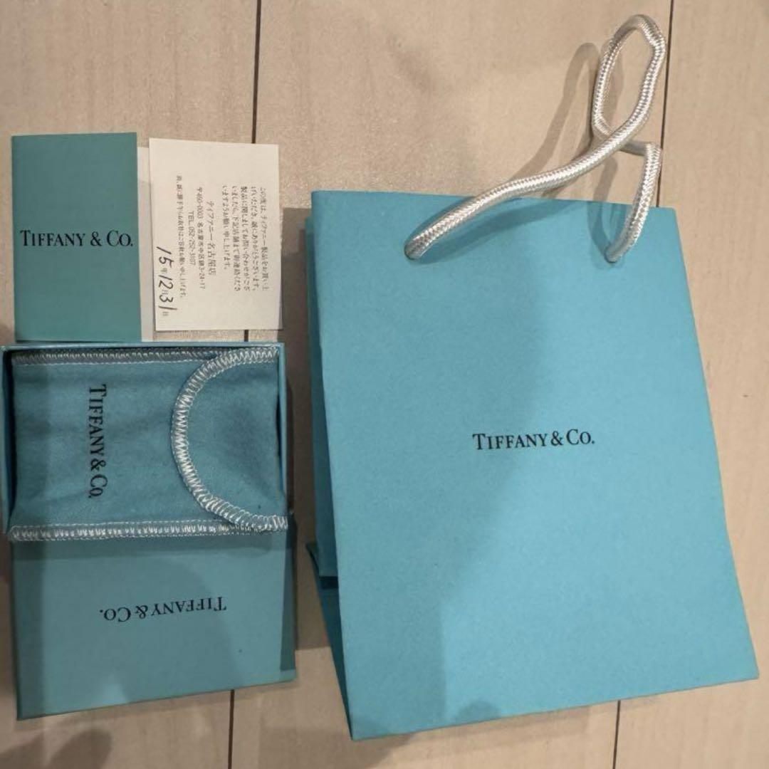 Tiffany ティファニー ティアドロップ キーリング Silver925 Tiffany ティファニー ティアドロップ キーリング Silver925
